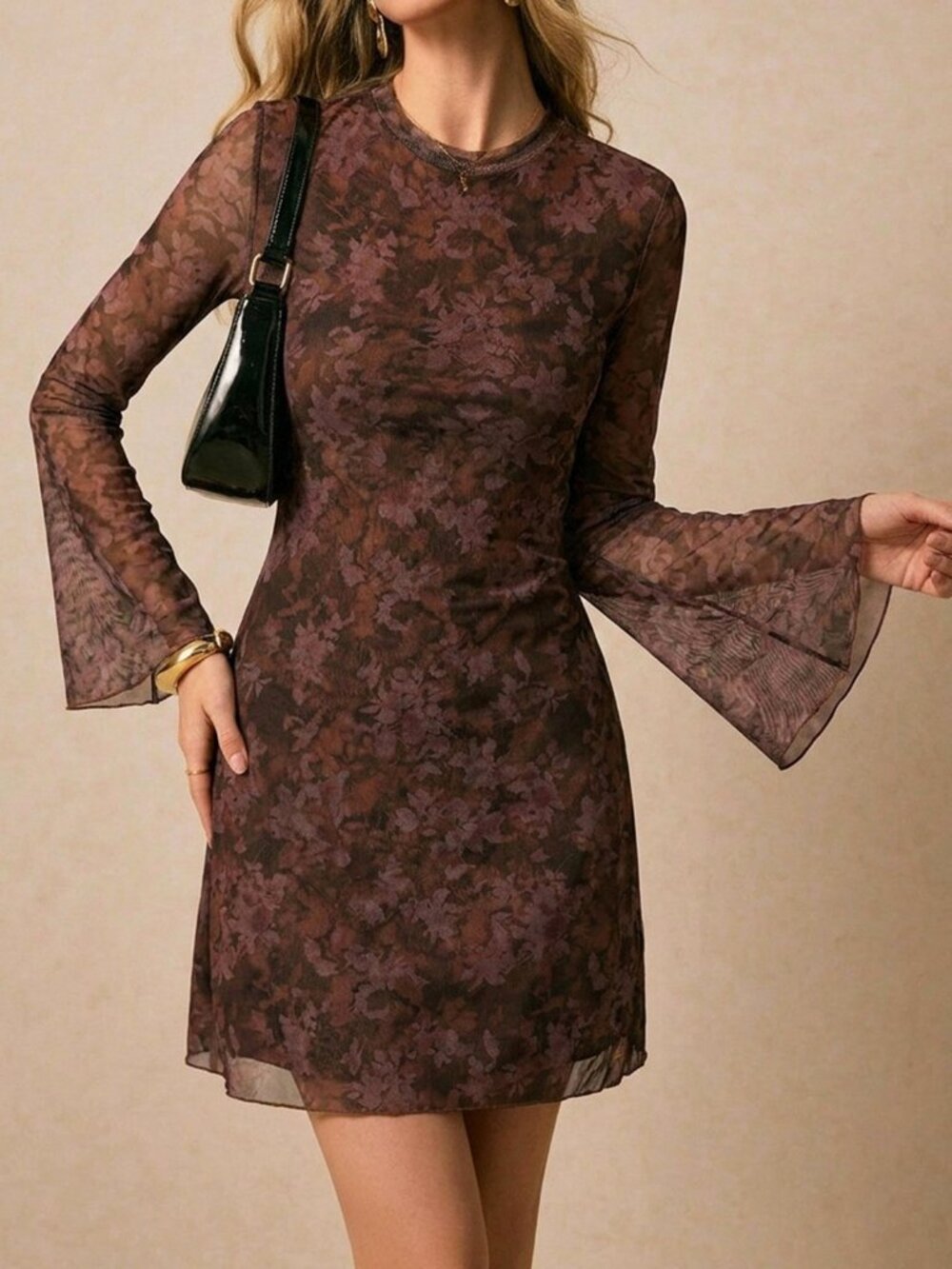 t Casual Women's Flared Sleeves Slim Fit All-Over Floral Mini Dress